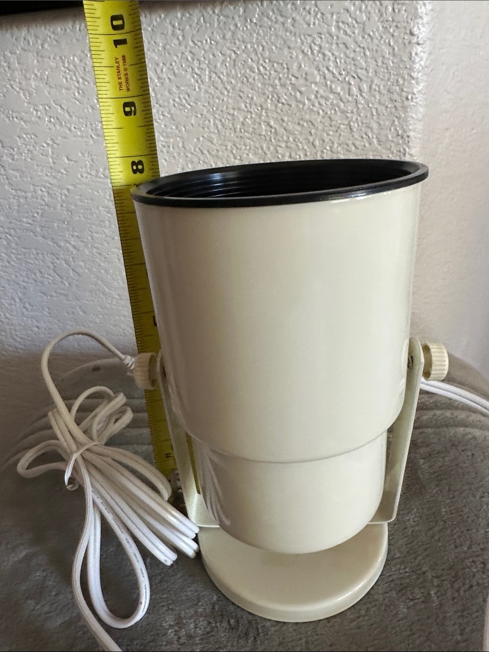Accent Lamp -Cylindrical Light - Picture 3 of 6